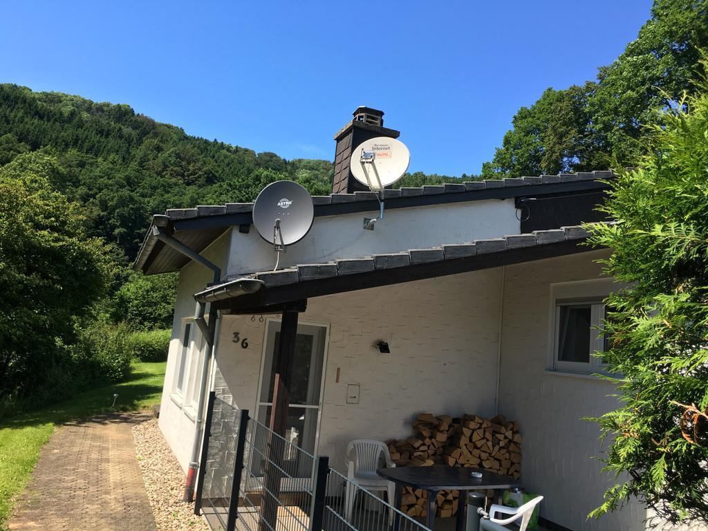 Ferienhaus Stausee Bitburg Biersdorf am See Luaran gambar